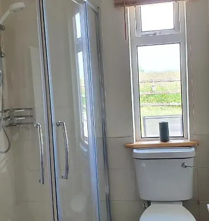 Lakeview شقة Strokestown